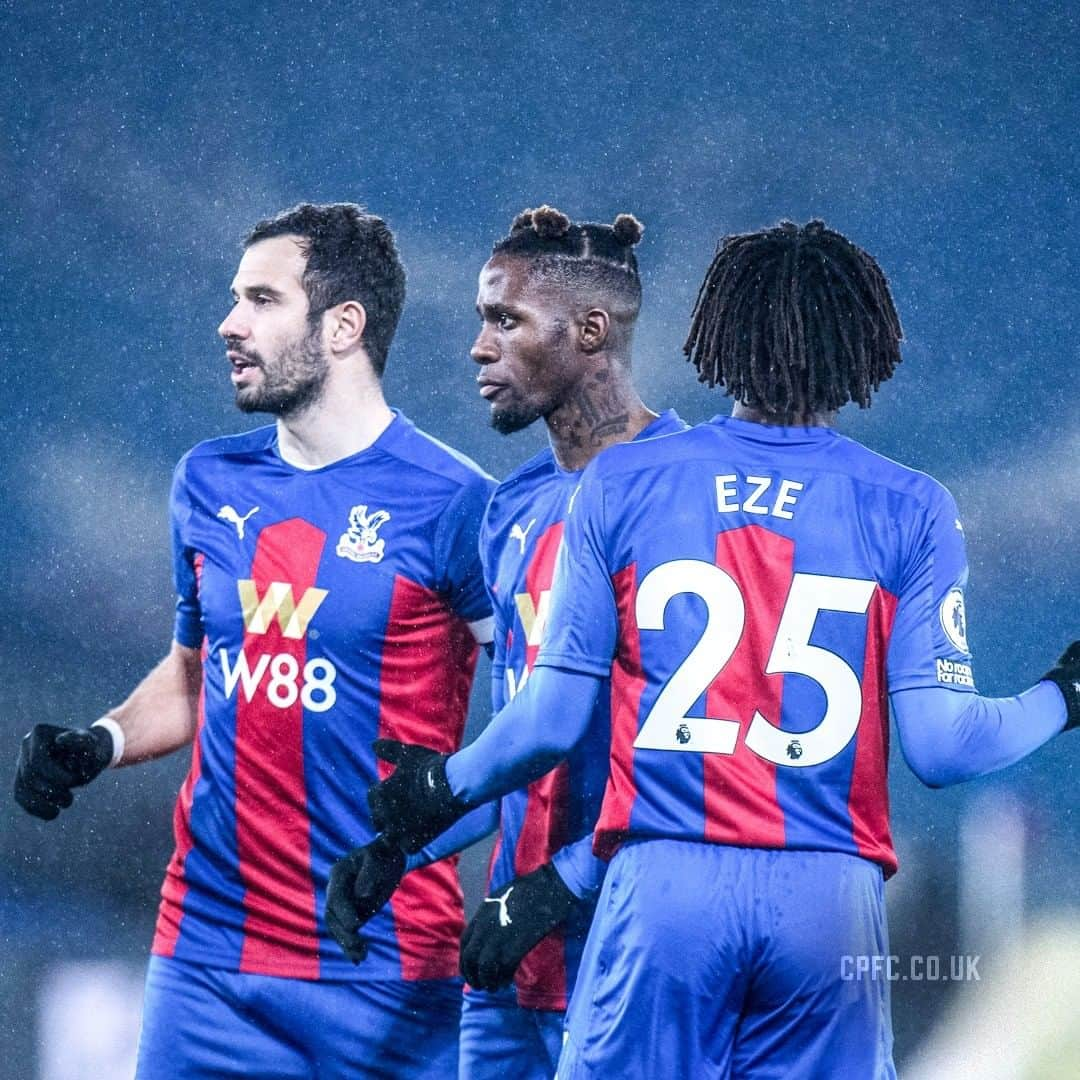 クリスタル・パレスFCさんのインスタグラム写真 - (クリスタル・パレスFCInstagram)「M A T C H D A Y   Another big game at home.  #CPFC #PremierLeague #PL #CRYWOL」1月30日 17時36分 - cpfc