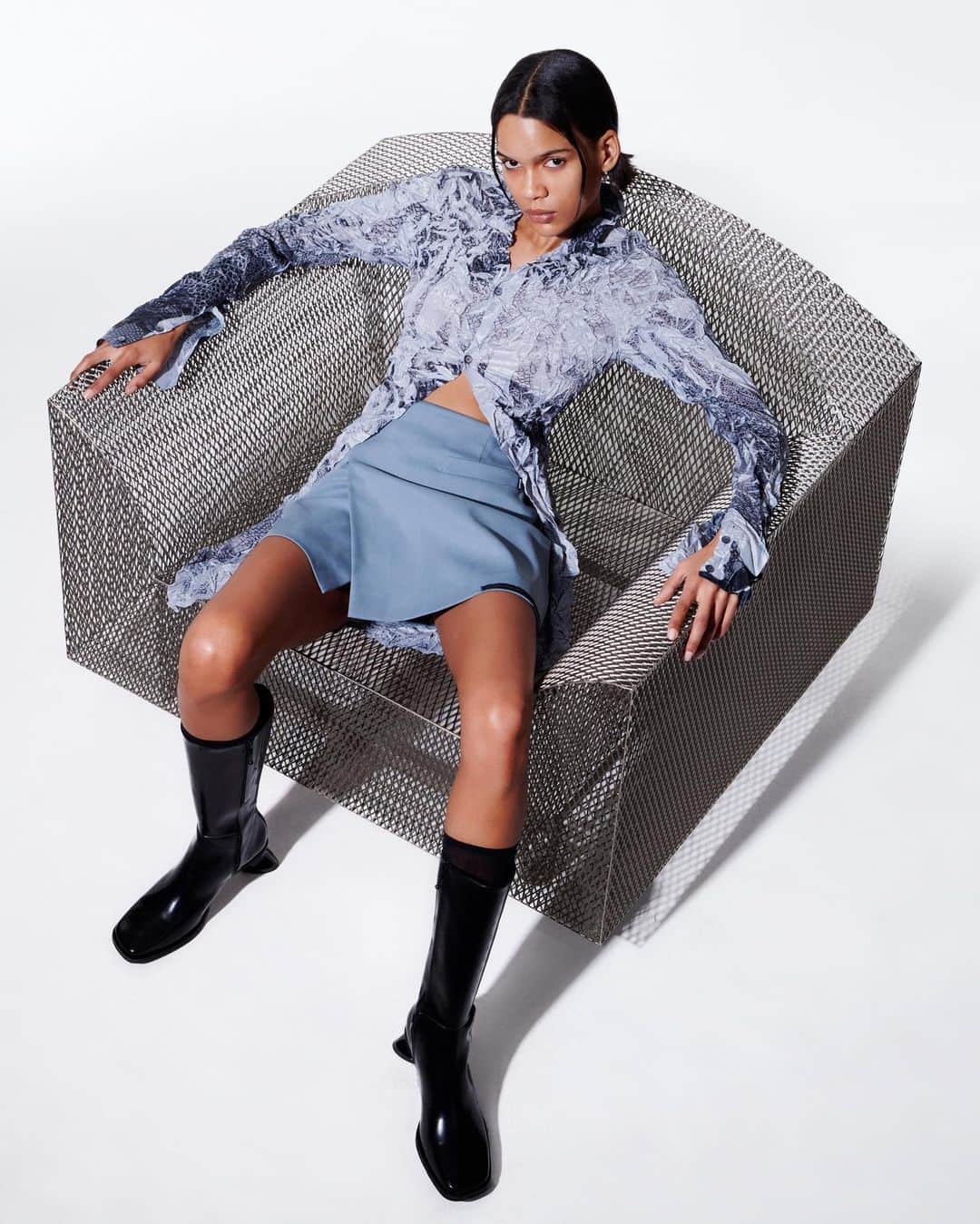 エイティーズのインスタグラム：「EYTYS FALL 2021 PREVIEW Styling @victoriasekrier  Photography @ilya_lipkin View the full collection on @voguerunway」