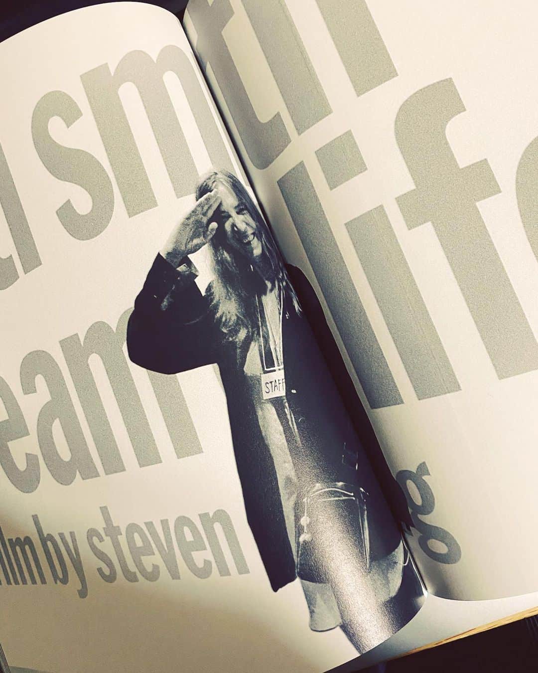 後藤正文のインスタグラム：「Patti Smith the doors of light  Photographs by Yoshie Tominaga」