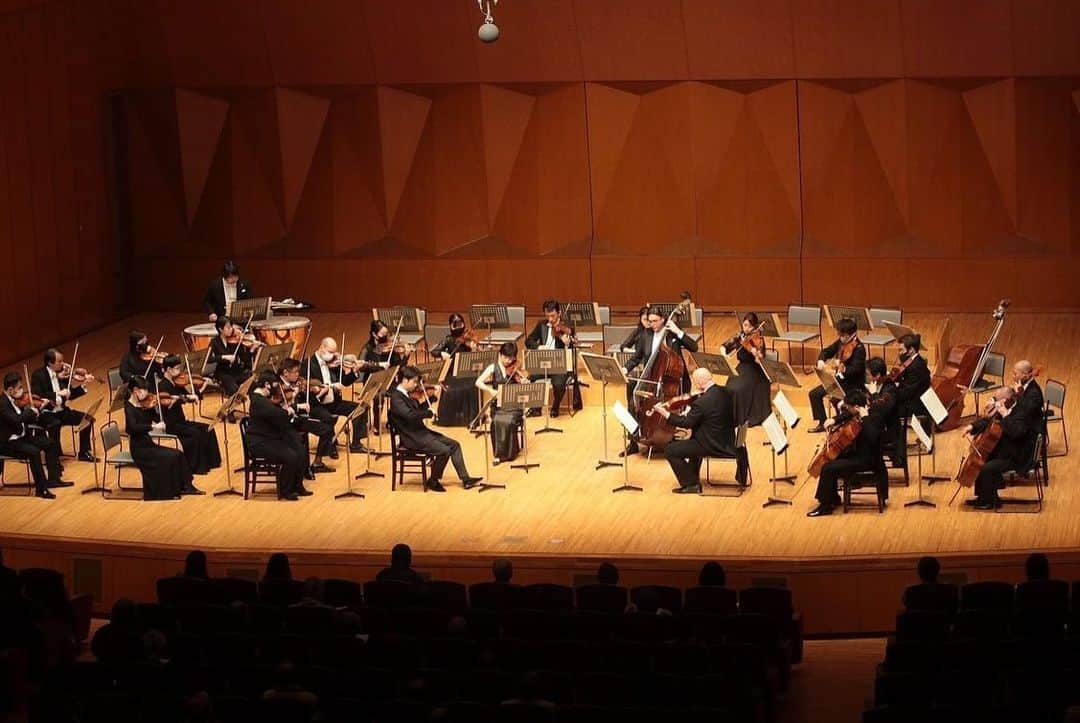 三浦文彰（ヴァイオリニスト）さんのインスタグラム写真 - (三浦文彰（ヴァイオリニスト）Instagram)「Wonderful Mozart program week with Orchestra Ensemble Kanazawa! Bravo to all👍  #orchestraensemblekanazawa#mozart」1月30日 19時07分 - fumiakimiura