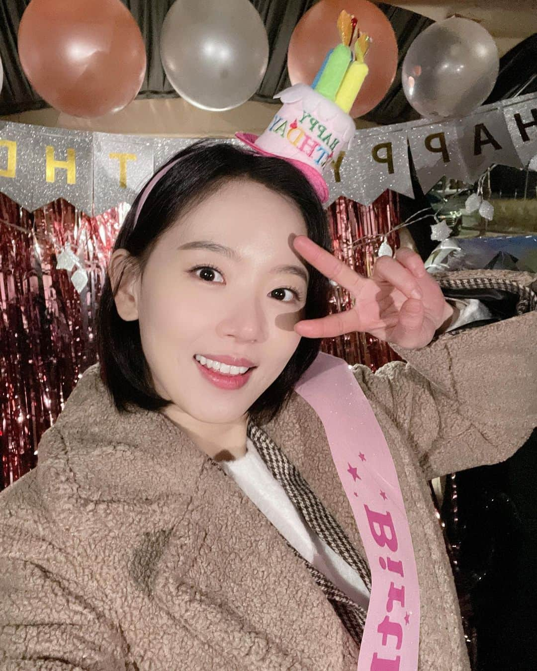 カン・ハンナさんのインスタグラム写真 - (カン・ハンナInstagram)「이런 이벤트는 처음이얏!!♥️♥️ 고마워 얘들아🥳🎉🎉🎉  #얼었던몸이사르르 #진짜이쀼다 #귀염둥이들」1月30日 19時14分 - k_hanna_