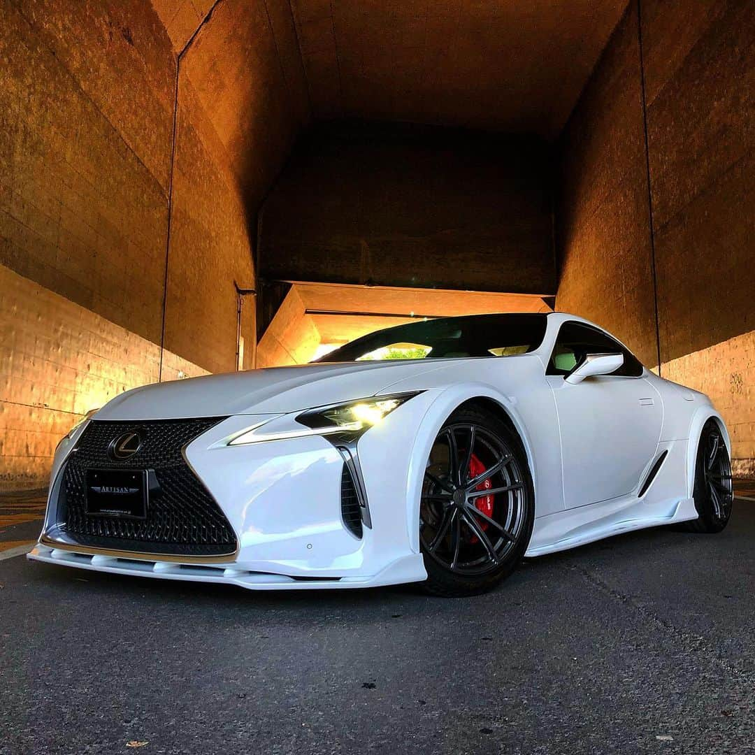 Spirits Artisanさんのインスタグラム写真 - (Spirits ArtisanInstagram)「Lexus LC500 Artisan spirits/// Sportsline blacklabel www.artisanspirits.co.jp #lexus #lxstnd #lexustuned #lexususa #evasivemotorsports #lexusls500 #brembo #artisanspirits  #butlertire #jworksunlimited #premierautowerkz #suvproject #kanooperformance #car_life_staff #technicalmate #nigeljdmparts #トラウム #車庫小舗 #advanced_auto_performance  #otto.auto.service #mr__lexus #jackspna」1月30日 19時48分 - artisan_spirits