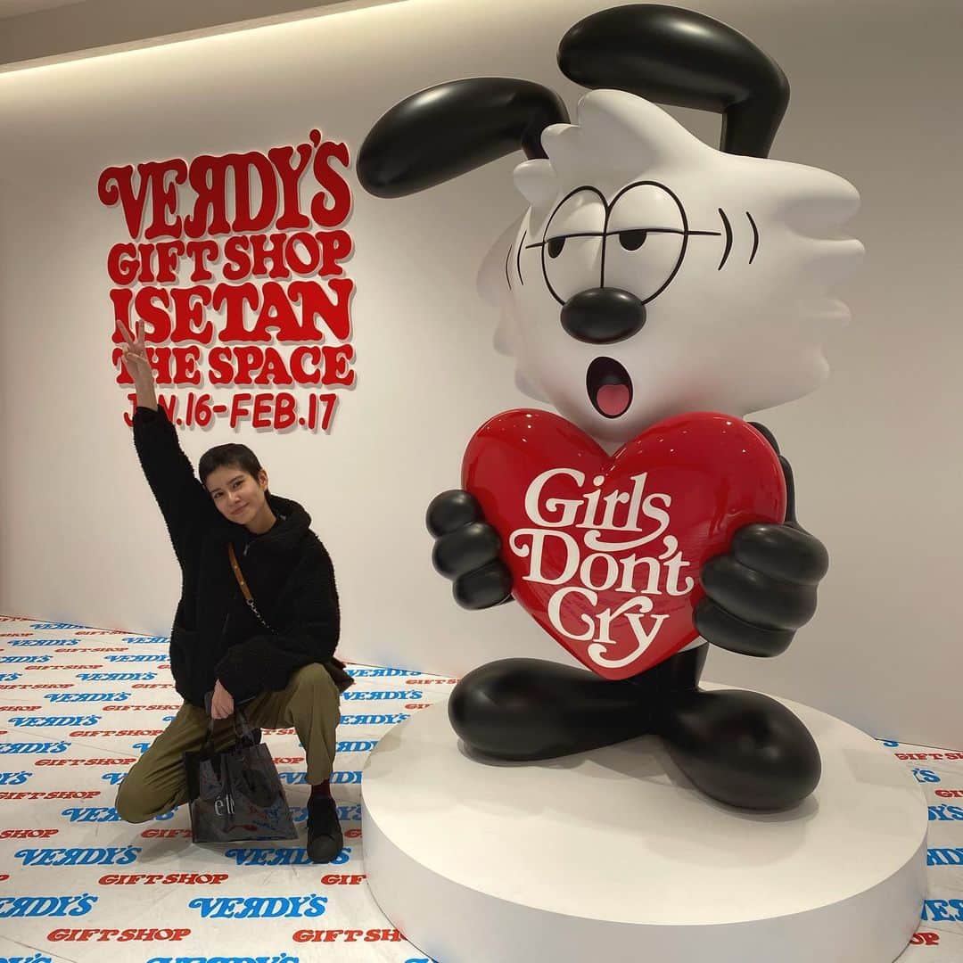 のインスタグラム：「At @isetan_the_space ✨」