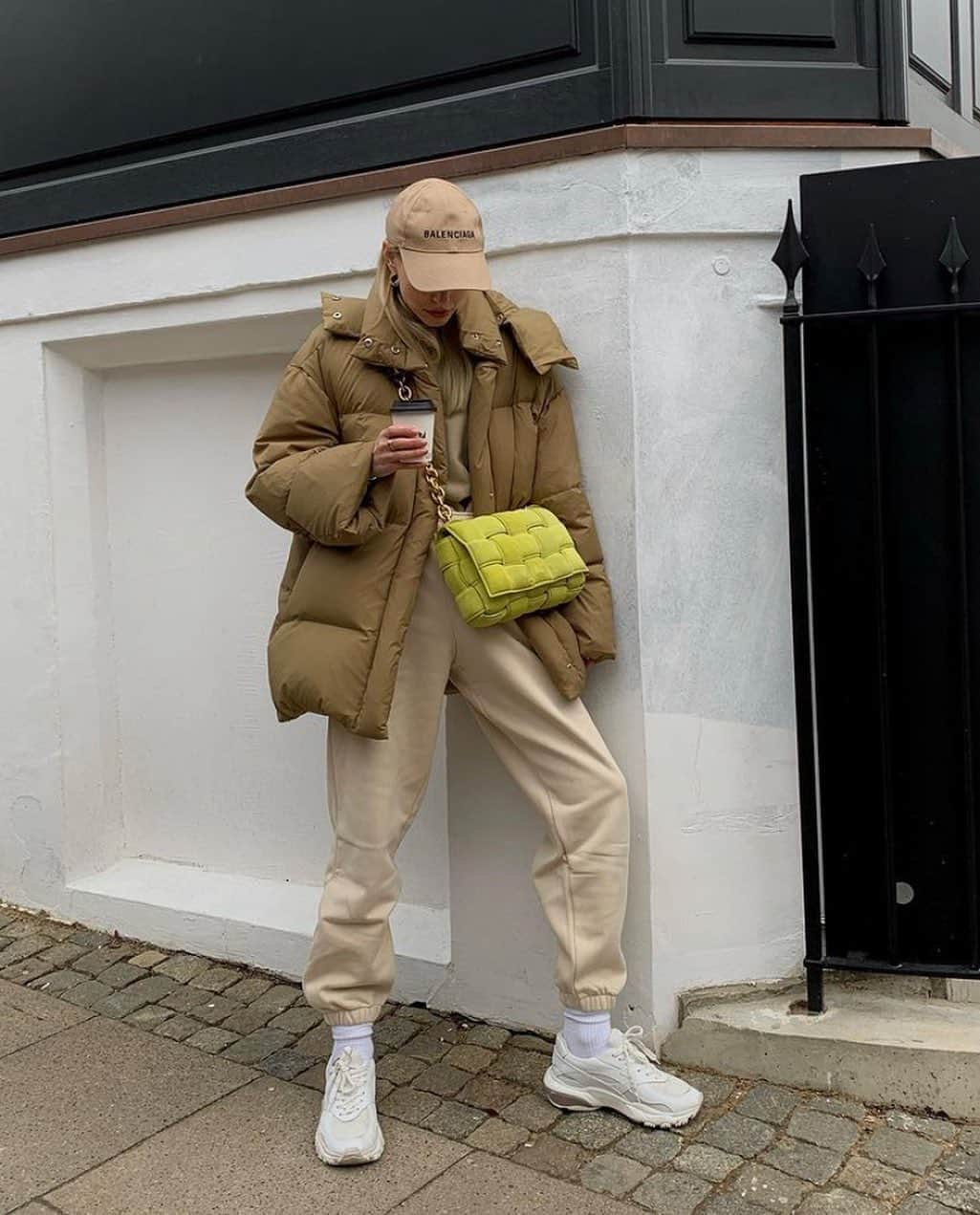 Blonde Saladさんのインスタグラム写真 - (Blonde SaladInstagram)「Outfit inspo of the day 🥑 @leoniehanne #theblondesalad #ootd #fashion #leoniehanne」1月30日 20時25分 - theblondesalad