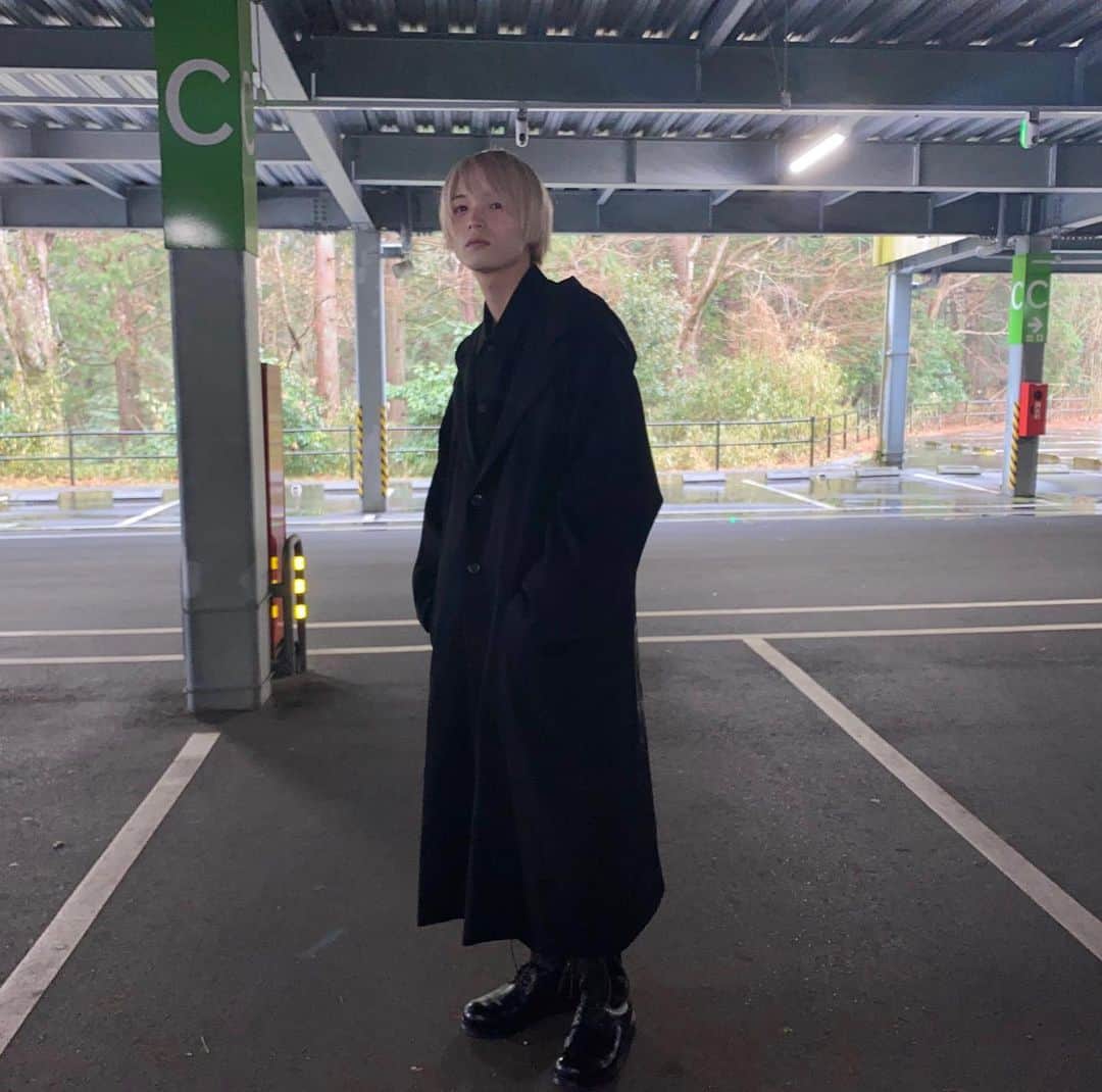 のインスタグラム：「変わらないよ^ - ^  #yohjiyamamoto #yohjiyamamotopourhomme  #rickowens」