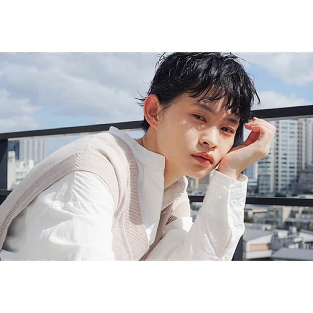 HAIR CATALOG . JPさんのインスタグラム写真 - (HAIR CATALOG . JPInstagram)「オールシーズン人気のマッシュショート🌟  #つぎのわたし選び   #haircatalog_jp #ヘアサロン　#hairsalon #hair #hairstyle #Peluquería　#美髮沙龍　#ヘアスタイル　#haircolor ＃マッシュショート　#ショートヘア #ベリーショート #黒髪 #ショートカット#cabello　#頭髮 #黒髪ショート  #bobhair #bobhaircut　#bluntlob #cortebob #BobCut #bobhairstyle #bobhair #cabellobob #cortebluntbob　#鲍勃切　#鲍勃发型　#短发短发剪　#smile  @hair_catalog_jp」1月30日 20時57分 - hair_catalog_jp