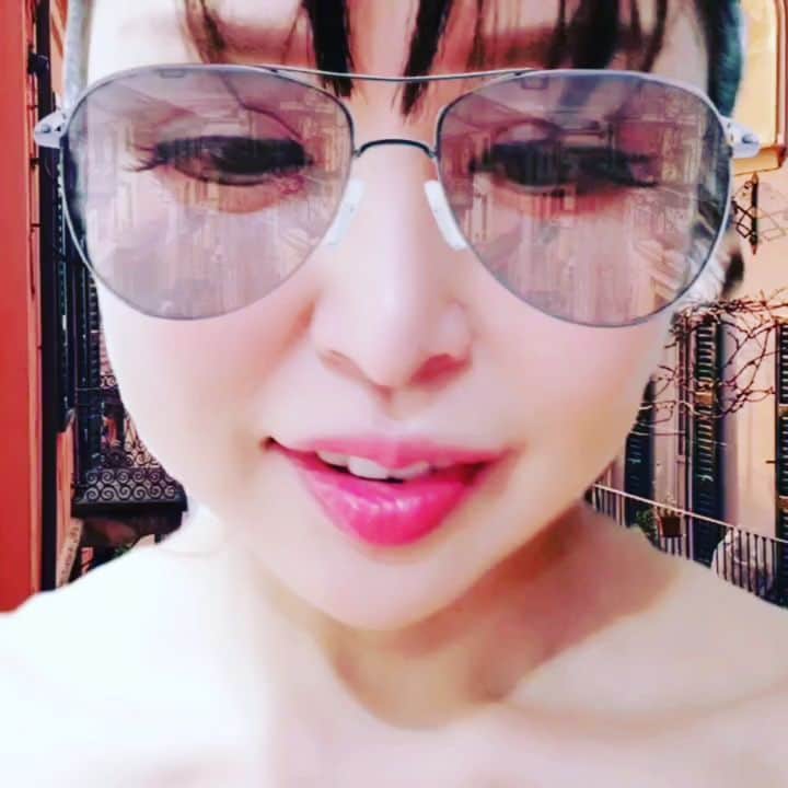 今藤霧子のインスタグラム：「It were an application sunglasses🕶️ And i forgo☺️ #kirikoimafuji  #kiriko  #funnyvideos #capsuleagency_official #japanesegirl」