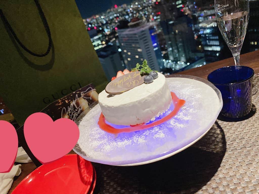 麻衣愛のインスタグラム：「my birthday❤世界で1番しあわせだとおもう❤今年は沢山泣いた😢」