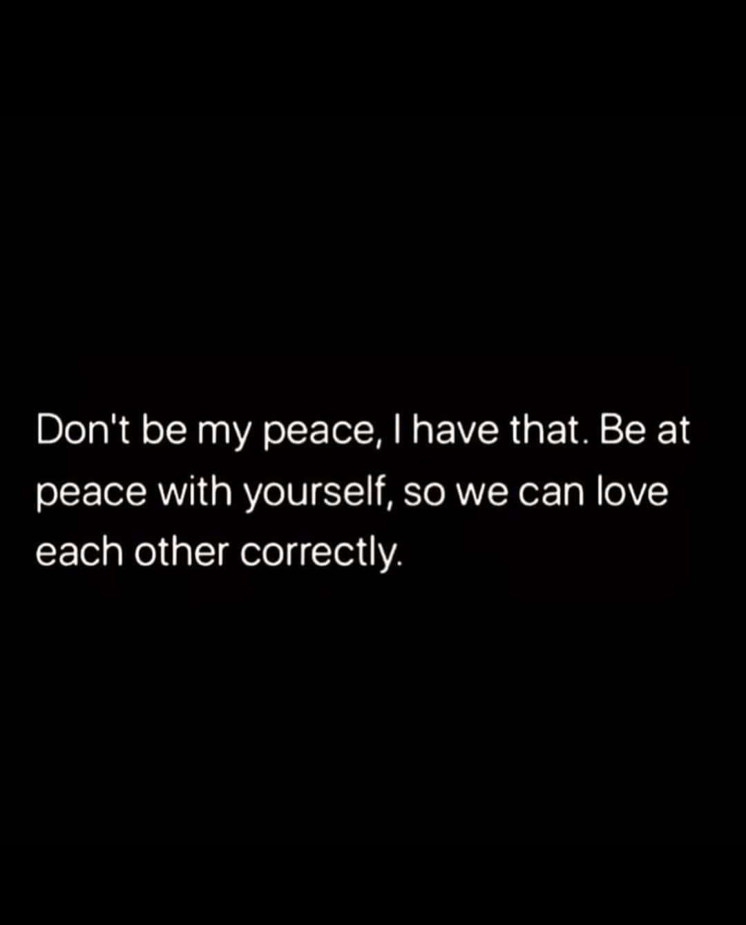 ジェセニア・バイスさんのインスタグラム写真 - (ジェセニア・バイスInstagram)「At peace with myself ♠️💫 @aceofla   . . #selflove #iloveme #peace #selfcare #selflovejourney」1月31日 6時57分 - iamjessenia