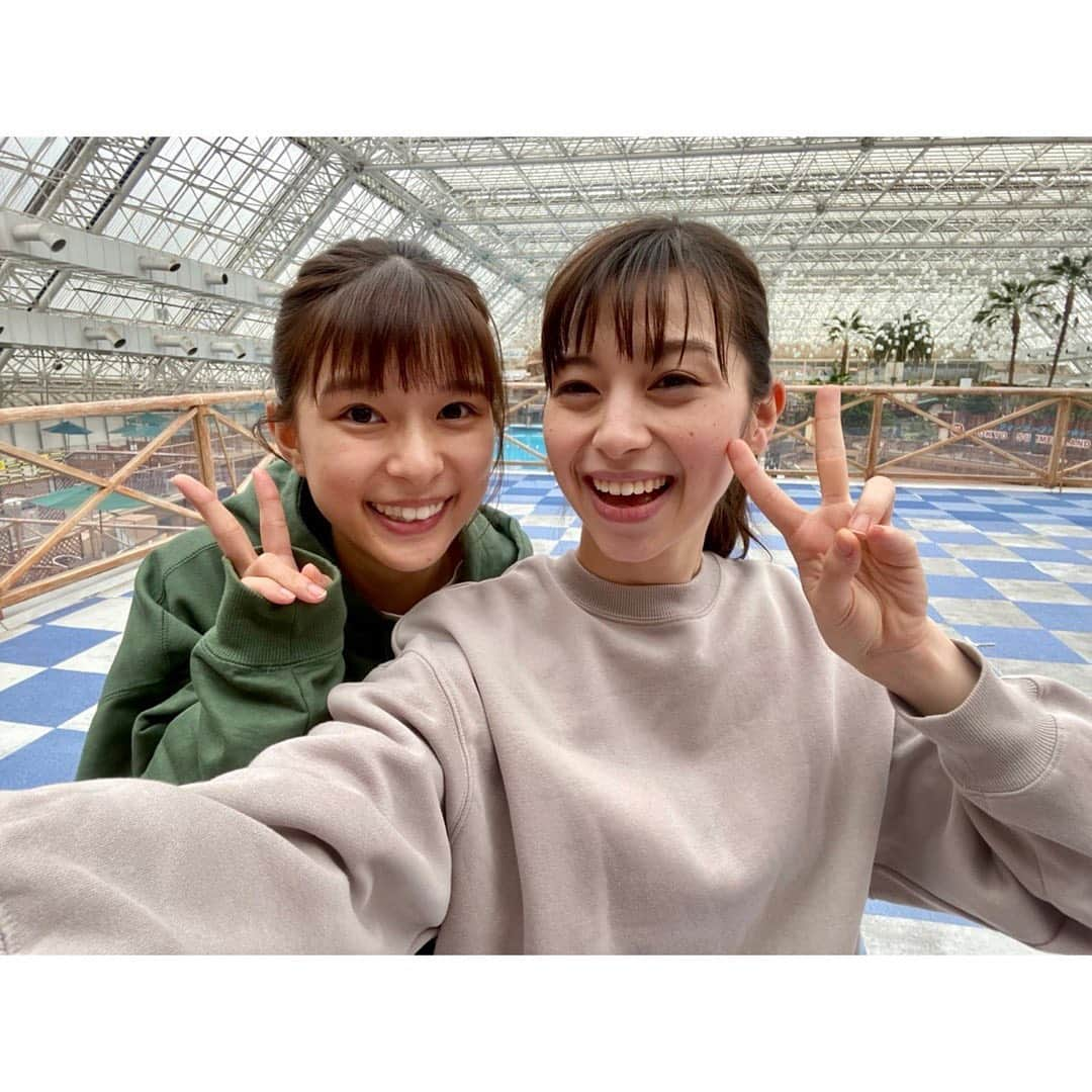 芳根京子さんのインスタグラム写真 - (芳根京子Instagram)「ぽーちゃん🍀  実は同い年です。 あんまりいないんですよね。 しかも同じ年、同じ月生まれ。 会えて嬉しかったなー☺️  2枚目 わたし、背伸び。 ぽーちゃん、膝曲げ。 身長差。  #君と世界が終わる日に #今夜から登場します #よろしくお願いします☺︎」1月31日 8時07分 - yoshinekyoko