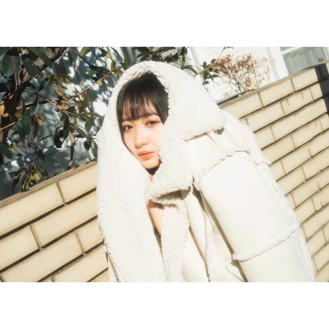 石川翔鈴さんのインスタグラム写真 - (石川翔鈴Instagram)「. 早く暖かくならないかな🥱🌸 #filmcamera」1月30日 23時50分 - karen__i328