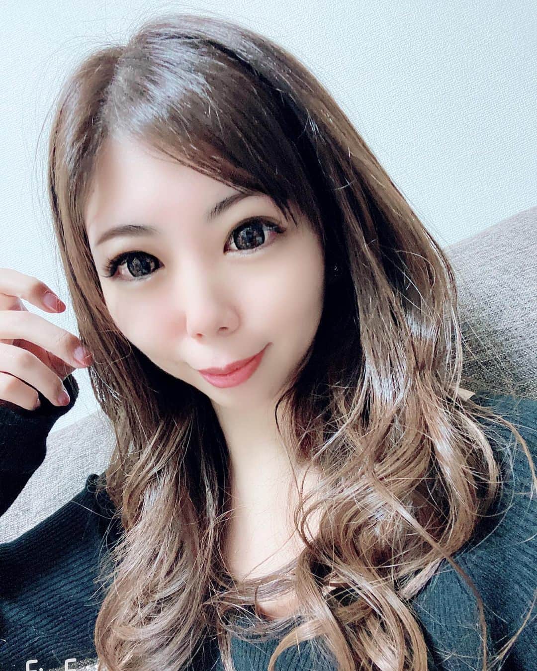 のインスタグラム：「前に美容室行ったあとの写真🙆‍♀️✨  #バルセロナグループ #キャバ嬢 #キャバクラ #北海道 #札幌 #すすきの #美女 #美人 #美容 #可愛い #ニュークラブ #ホステス #ススキノ #ラウンジ #ガールズバー #飲み屋 #水商売 #呑み #キャバ #かわいい女の子 #さっぽろ #ニュークラ嬢 #ポケパラ #ナイツ #ニュークラ #ニュークラ嬢 #すすきのグルメ #札幌観光 #likefoflike #follow4follow」