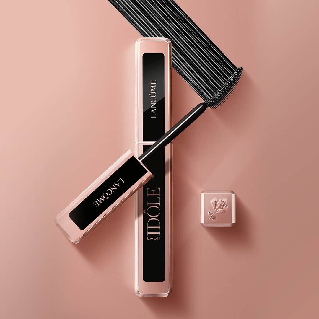 Lancôme Officialさんのインスタグラム写真 - (Lancôme OfficialInstagram)「Have you heard about our new innovative Lash Idôle mascara? With game-changing feather-light gel emulsion formula for ultimate comfort and easy removal. Get it right: you can now find it @sephora. #Lancome #LashIdole #Mascara #HityourLashGoals」1月31日 0時59分 - lancomeofficial