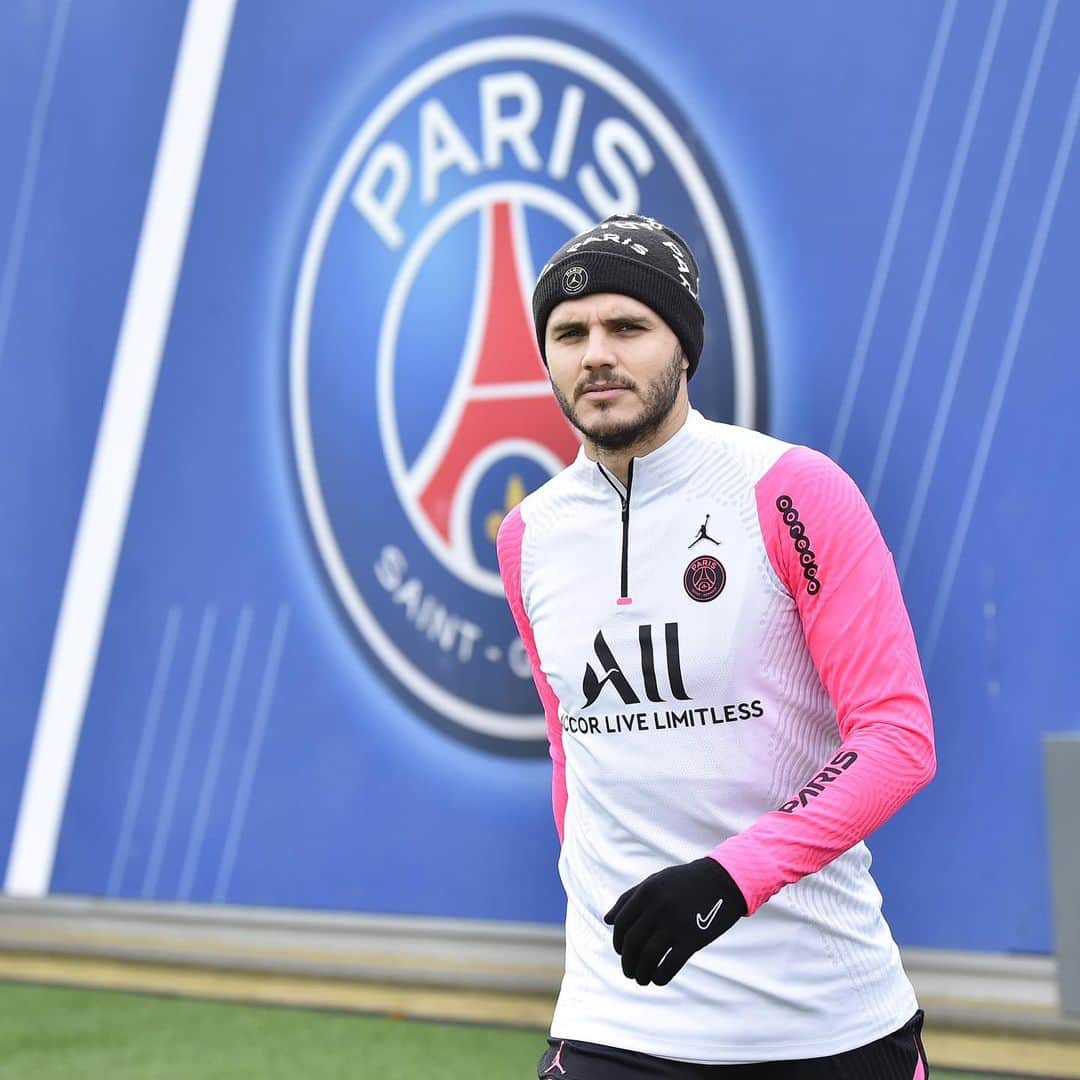 マウロ・イカルディのインスタグラム：「🔥 @psg ❌ @jumpman23 🔥 #MI9」