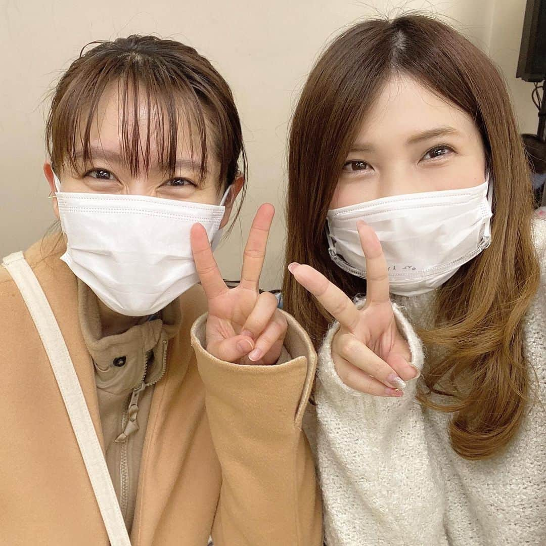 藍澤慶子のインスタグラム：「岩井七世まると、けぴだよ♡早くマスク外してぎゅってくっついて写メ撮りたいお。 #女優も自画撮り #actress #model #japanese #岩井七世 #濃厚接触したい #いまは我慢 #ななせ好き #マスクしてるけど嬉しさにじみ出てる #キ上ピーチ #キ上PINK」