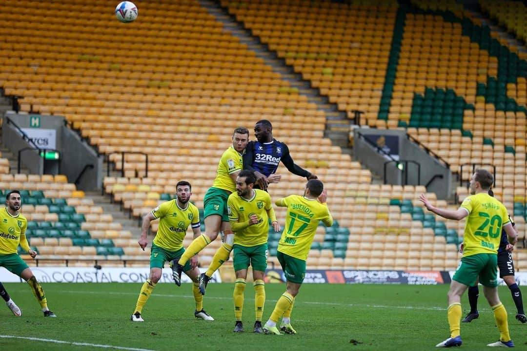 ヤニク・ボラシエさんのインスタグラム写真 - (ヤニク・ボラシエInstagram)「First competitive club game for over 3️⃣3️⃣8️⃣ Days....5️⃣5️⃣mins in the tank ✅ that felt good 😃💪🏿 . . All I can say is thank GOD firstly 🙏🏿& secondly the manager for putting his faith in me from the jump, what a great team performance away from home against tough opponents, absolute rock solid from the boys #LetsGo #utb」1月31日 2時35分 - yannickbolasie