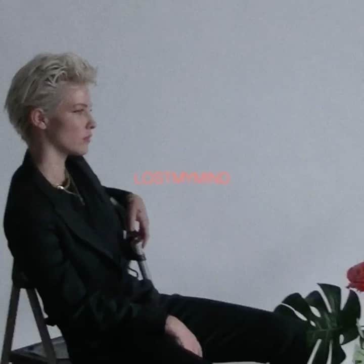 Brittenelle Fredericksのインスタグラム：「spent an afternoon awhile ago in front of the camera of my insanely talented friend @http.naserin with music/song by the also extremely talented @thomboi__」