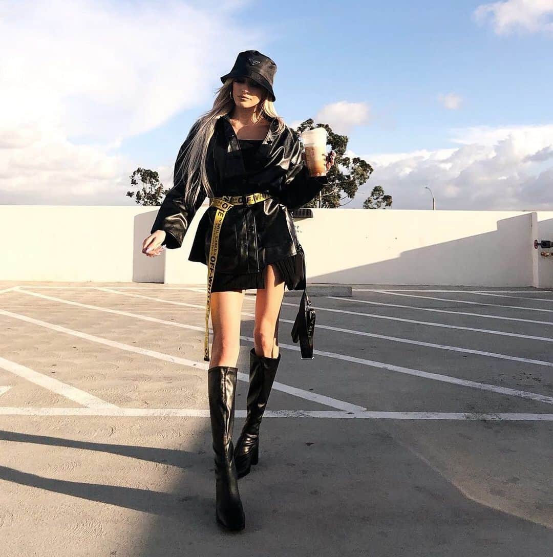 SHEINのインスタグラム：「Play it cool ⚡  @xokelliscott  Shop Item #: 1392870, 1680307  #SHEINgals #SHEINstyle #SHEINSS21 #slayallday」