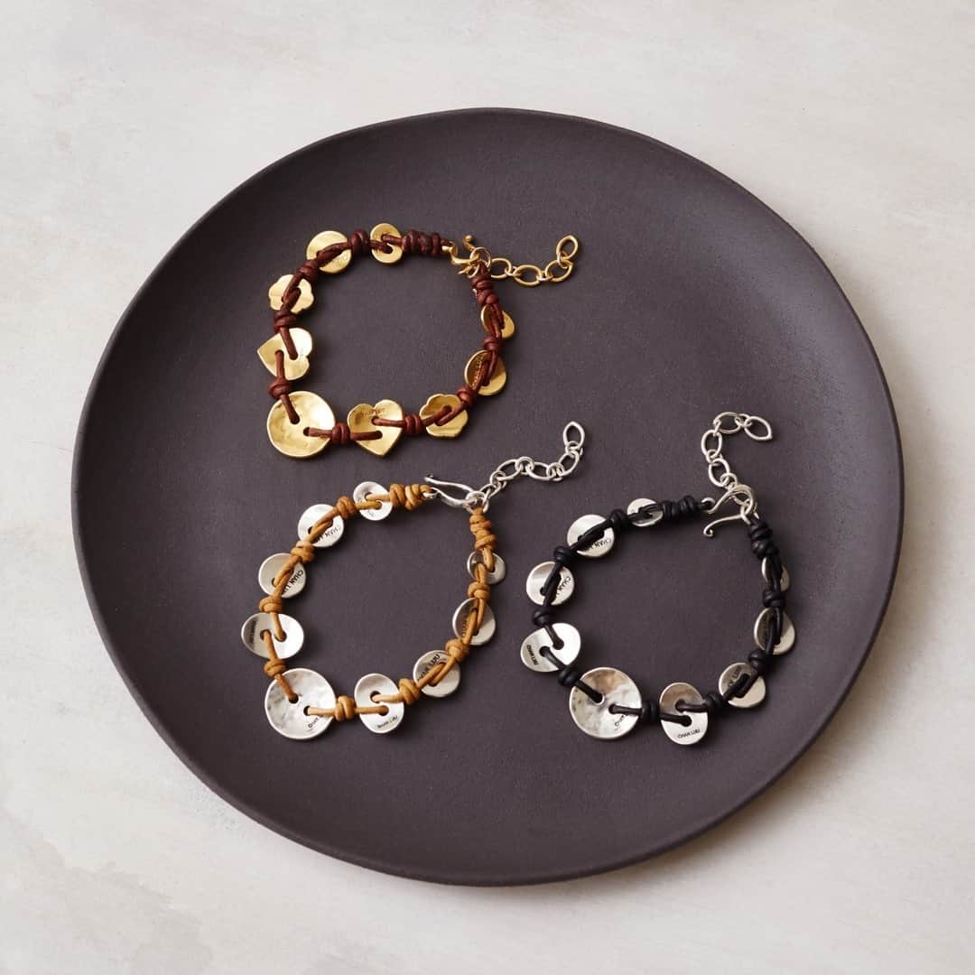 チャンルーのインスタグラム：「Recognize these charms? We've taken our signature buttons from our wrap bracelets and turned them into special new pieces.」