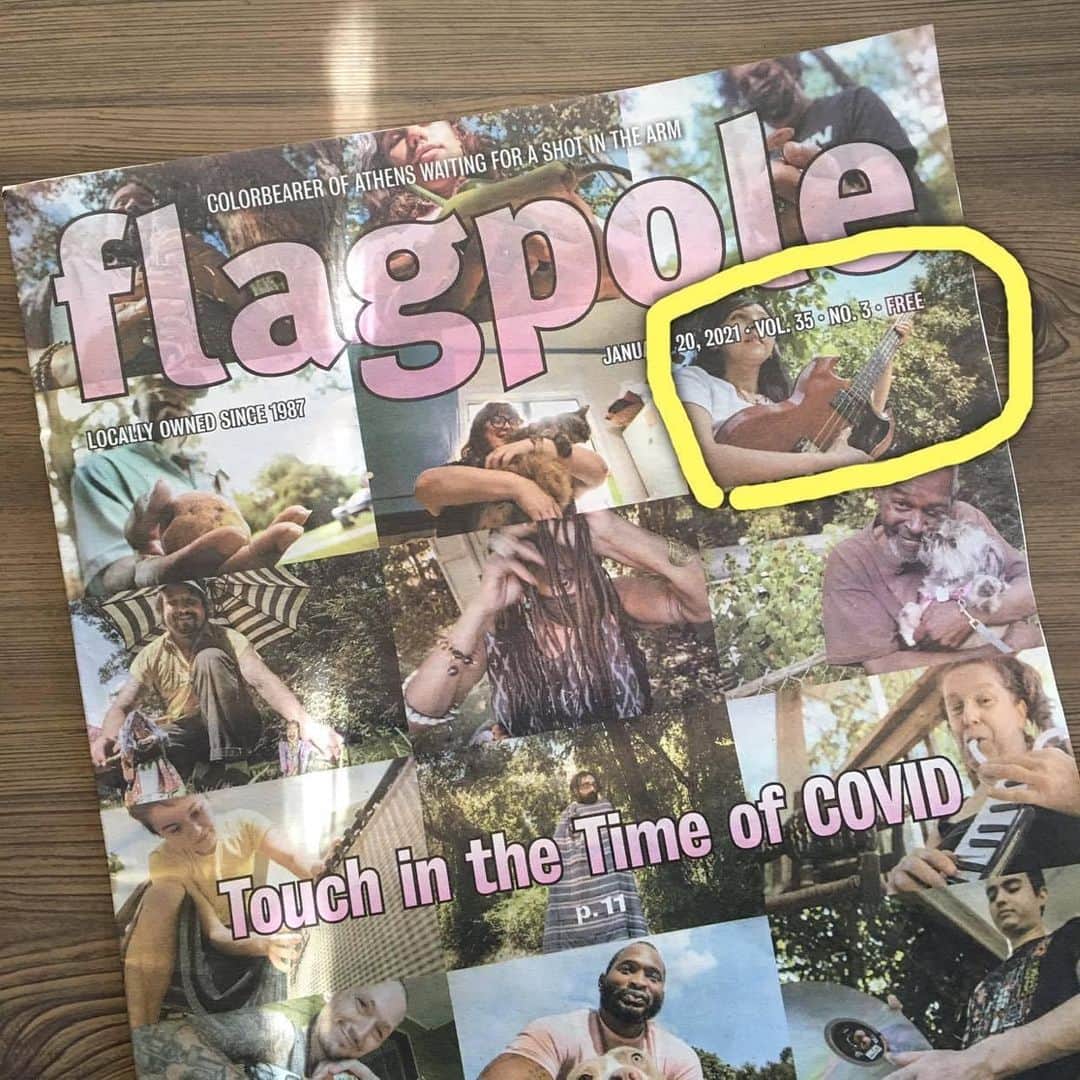 PINKY DOODLE POODLEさんのインスタグラム写真 - (PINKY DOODLE POODLEInstagram)「Yuria on the Flagpole cover!!  Thank you very much,  Flagpole Magazine and Lucy Calhoun Art & Photography !! We love you!!」1月31日 6時09分 - pinkydoodlepoodle