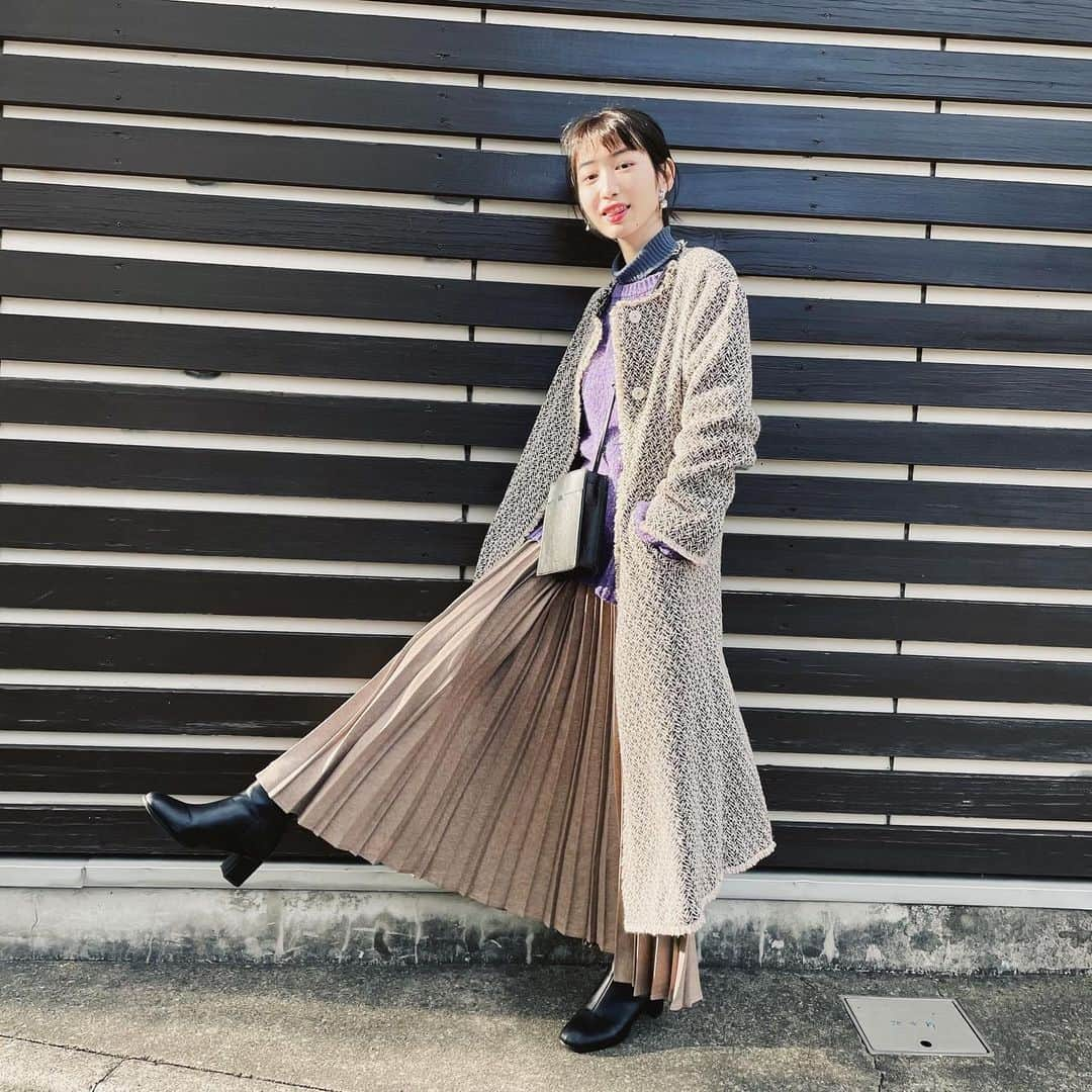 岡本夏美さんのインスタグラム写真 - (岡本夏美Instagram)「@nikoand_official  👢👢👢👢 スカート&ブーツ  @lily_brown_official  コート🧥🧥  私服！🧞🧞 よし。いいペースで あげれてるぞー！！」1月31日 17時18分 - okamoto_natsumi