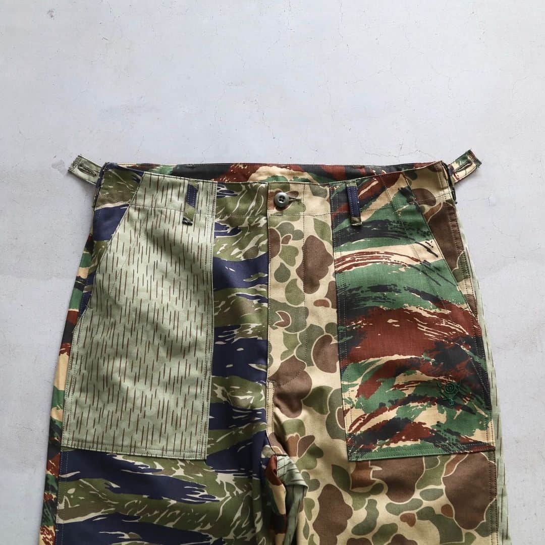 wonder_mountain_irieさんのインスタグラム写真 - (wonder_mountain_irieInstagram)「_ South2 West8 / サウスツー ウェストエイト "Fatigue Pant - Crazy Camo" ¥20,900- _ 〈online store / @digital_mountain〉 https://www.digital-mountain.net/shopbrand/000000012944/ _ 【オンラインストア#DigitalMountain へのご注文】 *24時間受付 *15時までのご注文で即日発送 *1万円以上ご購入で、送料無料 tel：084-973-8204 _ We can send your order overseas. Accepted payment method is by PayPal or credit card only. (AMEX is not accepted)  Ordering procedure details can be found here. >>http://www.digital-mountain.net/html/page56.html  _ #NEPENTHES #South2West8 #サウスツー ウェストエイト #ネペンテス _ 本店：#WonderMountain  blog>> http://wm.digital-mountain.info _ 〒720-0044  広島県福山市笠岡町4-18  JR 「#福山駅」より徒歩10分 #ワンダーマウンテン #japan #hiroshima #福山 #福山市 #尾道 #倉敷 #鞆の浦 近く _ 系列店：@hacbywondermountain _」1月31日 9時47分 - wonder_mountain_