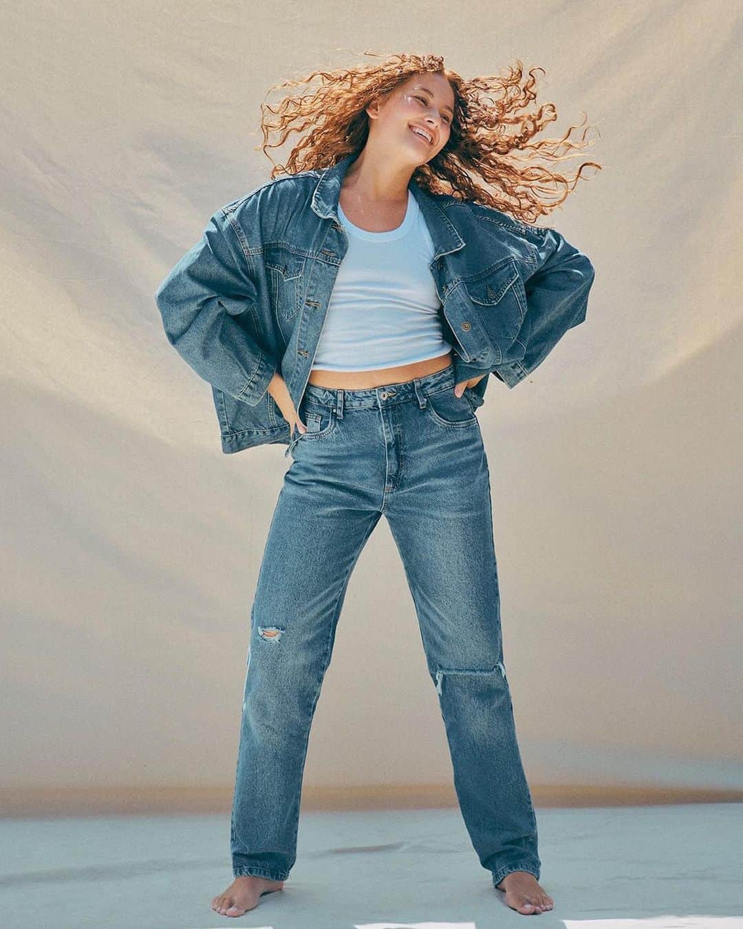 COTTON ONさんのインスタグラム写真 - (COTTON ONInstagram)「Meet our new straight fits for everybody 👋👖 All with recycled cotton 👏 #TapToShop #MyCottonOn #DOITINDENIM #Denim365」1月31日 10時00分 - cottonon
