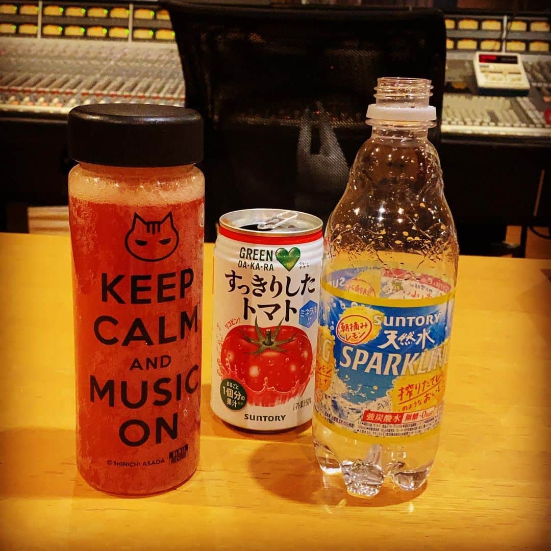 浅田信一のインスタグラム：「割ると最強説💪 これやばい✨」