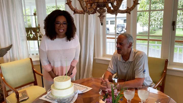 オプラ・ウィンフリーのインスタグラム：「Thank you to all my special friends, and friends I didn’t even know I had, for your birthday wishes! I felt blessed by your messages. And grateful to have another turn around the sun. @stedmangraham and I had a quiet day at home watching The Autobiography of Miss Jane Pittman and Sounder and ate some cake 🥳🍰」