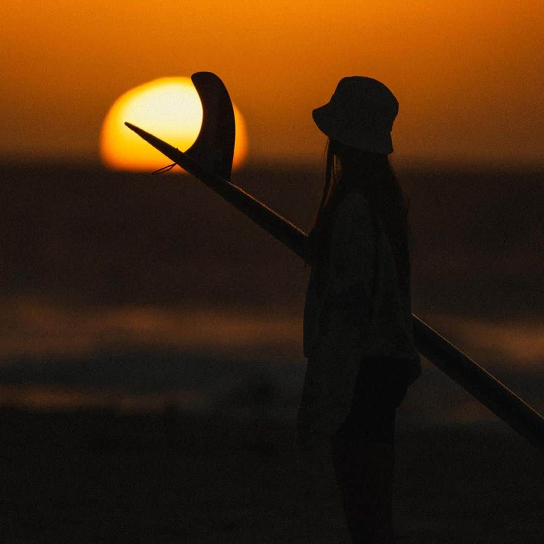 マリア・マーフィーのインスタグラム：「Cozy sunsets ✨」