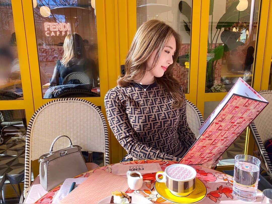 岡英里のグルメインスタ