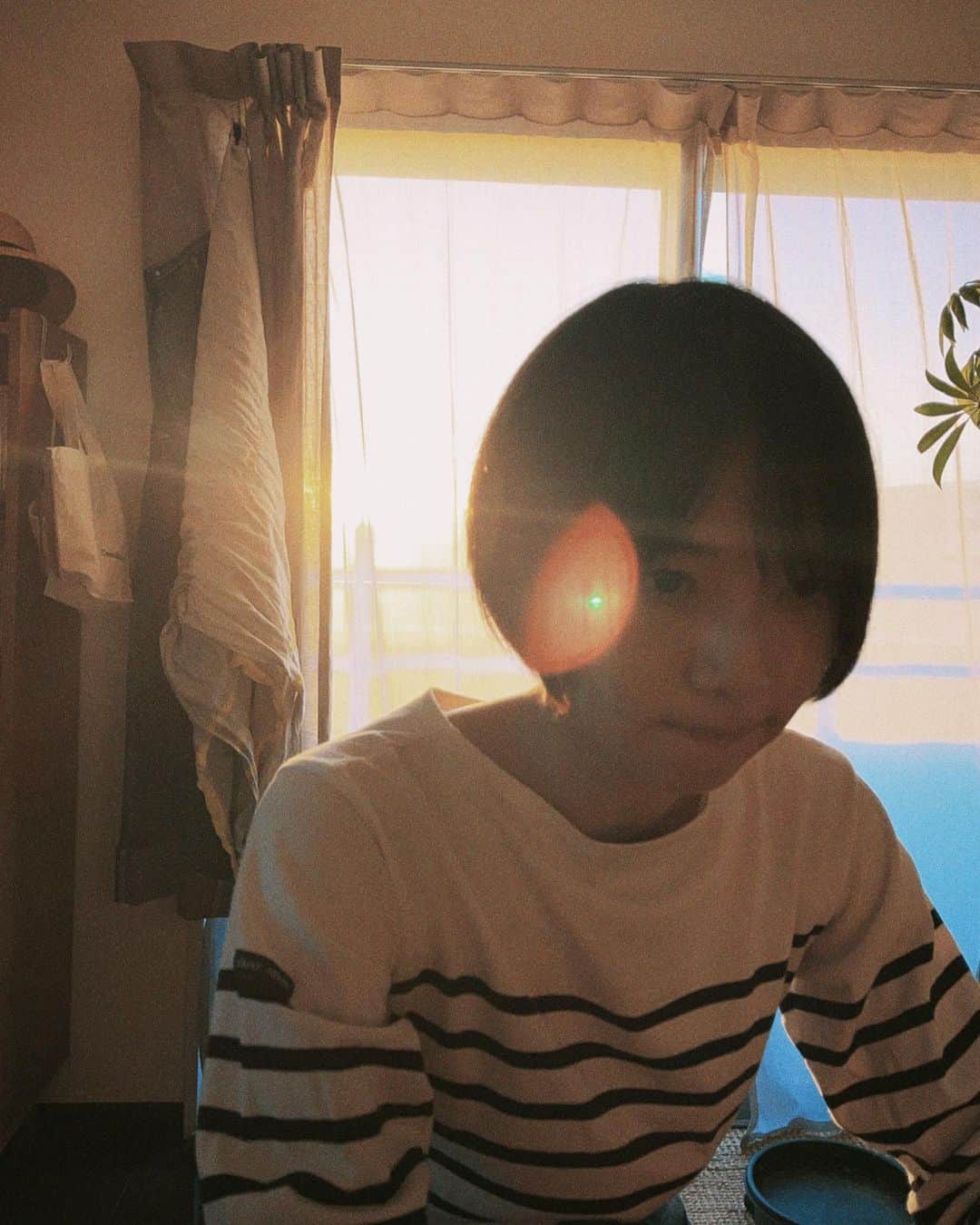 りりか（RiRiKA）のインスタグラム：「living. #inliving」