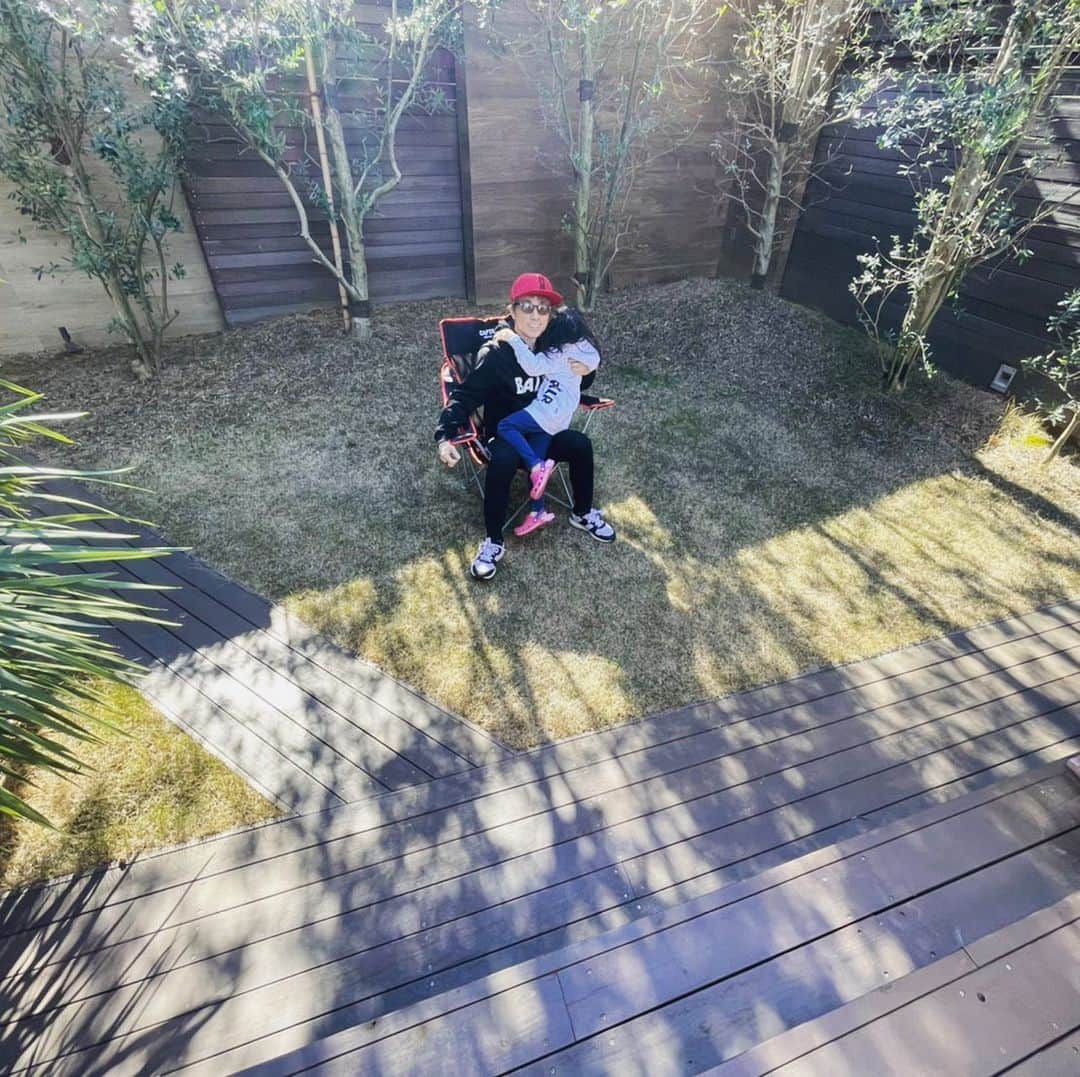 田村淳のインスタグラム：「今日はお庭でキャンプをします^_^」