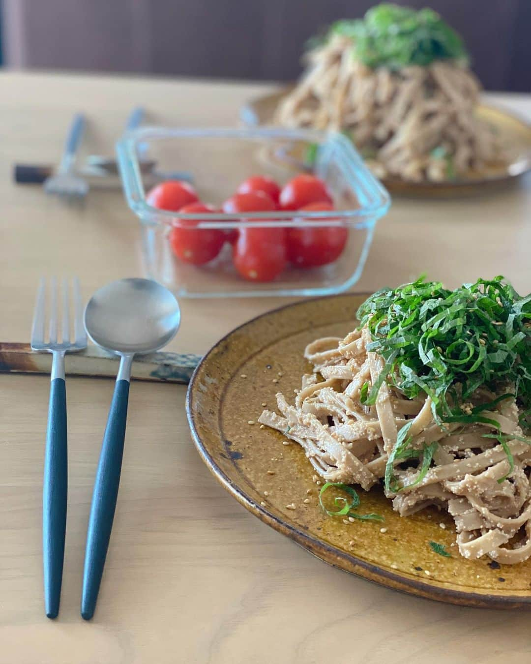 野崎玲欧奈さんのインスタグラム写真 - (野崎玲欧奈Instagram)「🧔🏻ランチ🍳  蕎麦粉麺を使ったイカ明太パスタ美味しかった〜 ご馳走さまでした🙏🏻  #lunch #おうちランチ」1月31日 14時39分 - reonanozaki