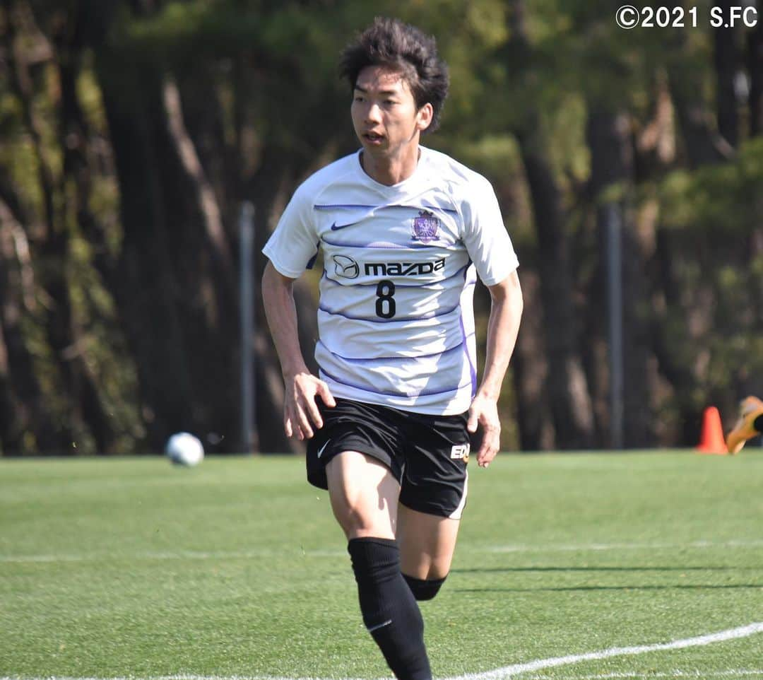 サンフレッチェ広島さんのインスタグラム写真 - (サンフレッチェ広島Instagram)「宮崎キャンプ最終日⚽️ 報道陣を含めて完全非公開の中、トレーニングマッチで締めくくりました‼︎ #東俊希 選手 #青山敏弘 選手 #清水航平 選手 #藤井智也 選手 #川辺駿 選手 #茶島雄介 選手 #長沼洋一 選手 #sanfrecce #積攻 #宮崎キャンプ」1月31日 15時19分 - sanfrecce.official