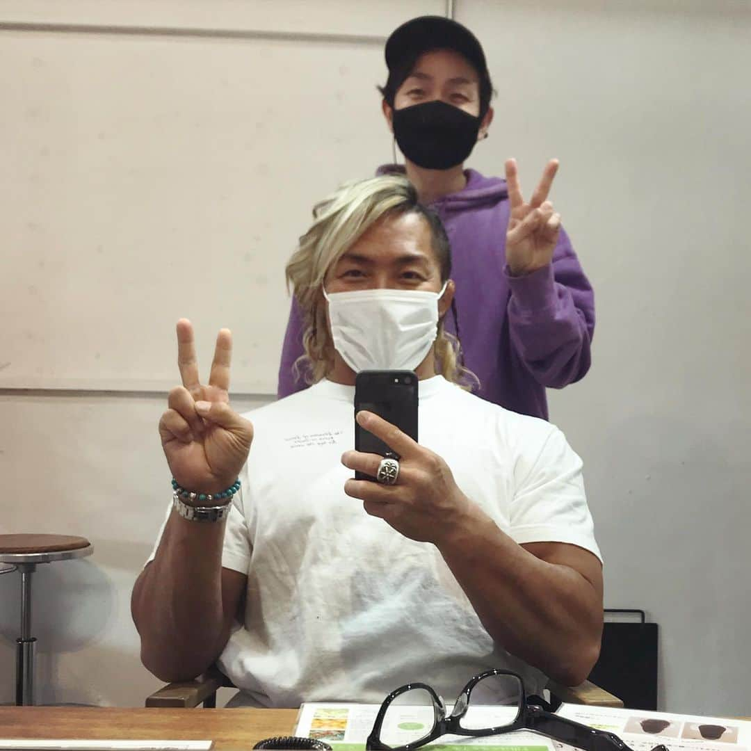 棚橋弘至さんのインスタグラム写真 - (棚橋弘至Instagram)「昨日の #hairstyle ♪ #名古屋巻き」1月31日 15時35分 - hiroshi_tanahashi