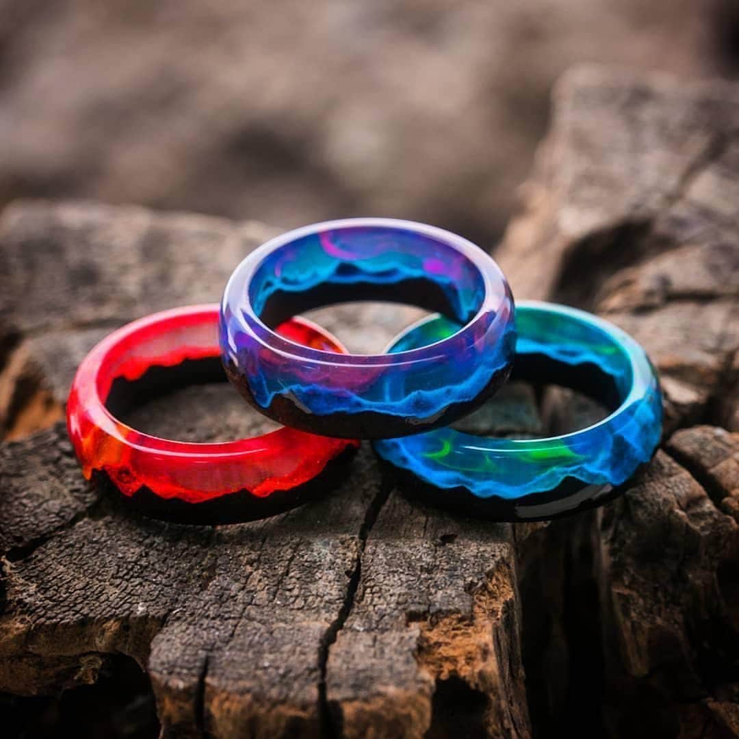 ソフィー・ターナーさんのインスタグラム写真 - (ソフィー・ターナーInstagram)「😍50% OFF TODAY ONLY😍  Comment "RING" in your language..🔥 Tag your friends 👇  The ring from @riproots is handcrafted & undergoes a rigorous inspection process ensuring every piece of ring is unparalleled. ✨  ✅ Crafted With Thought & Integrity ⚒️  Get yours now while it's still 50% OFF + Free Worldwide Shipping 📦  👆Link in Bio👆」2月1日 1時57分 - sophieturner