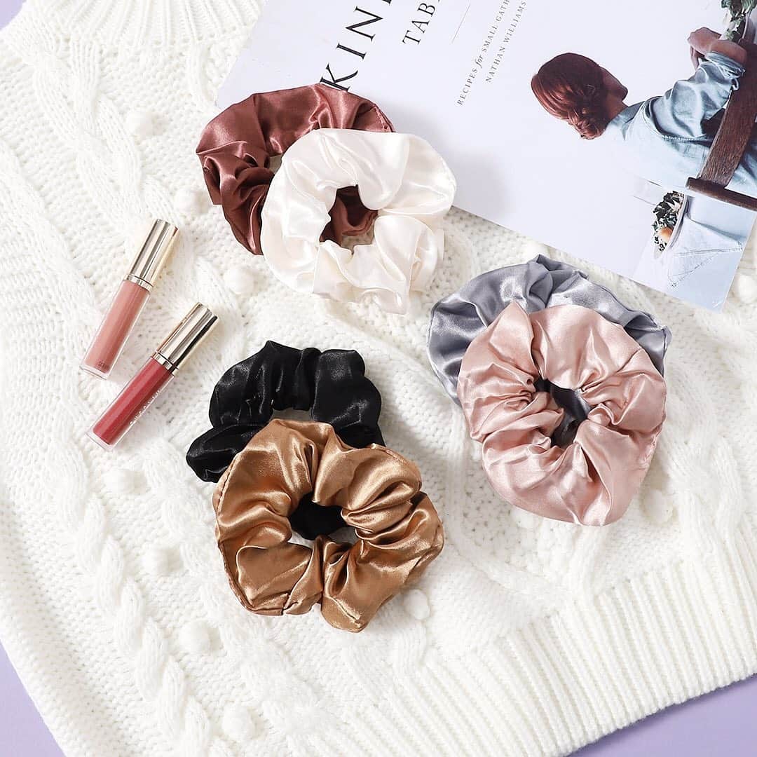 SHEINのインスタグラム：「Which color are you picking? 🌟  Shop Item #: 1139940  #SHEIN #sheinstyle」