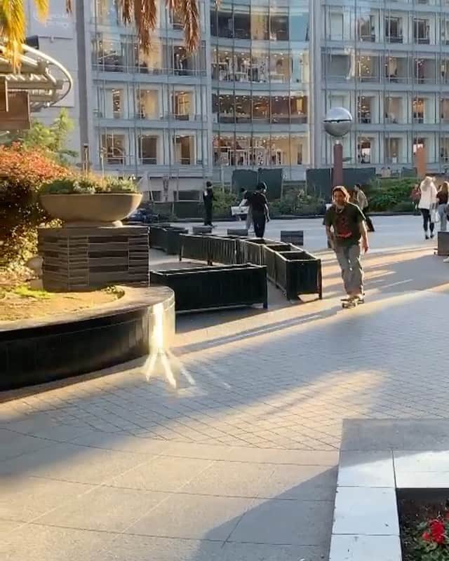 インフォメーションのインスタグラム