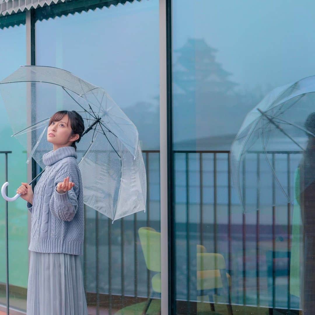 佐藤佳奈さんのインスタグラム写真 - (佐藤佳奈Instagram)「岩原さんが写真撮ってくれました📷 ・ アンニュイな表情で！というリクエストに頑張って応えようとしてますが、耐えきれず最後は吹き出してます😂 ・ アナウンサー公式Instagramでは、各アナウンサーの素敵な写真が紹介されています！photo by 岩原アナ(@ytv_iwahara ) 是非チェックしてみてください✨ @ytvana_official  ・ ・ #ytvアナウンサー #読売テレビアナウンサー  #読売テレビ」1月31日 18時25分 - kana_sato_sakana