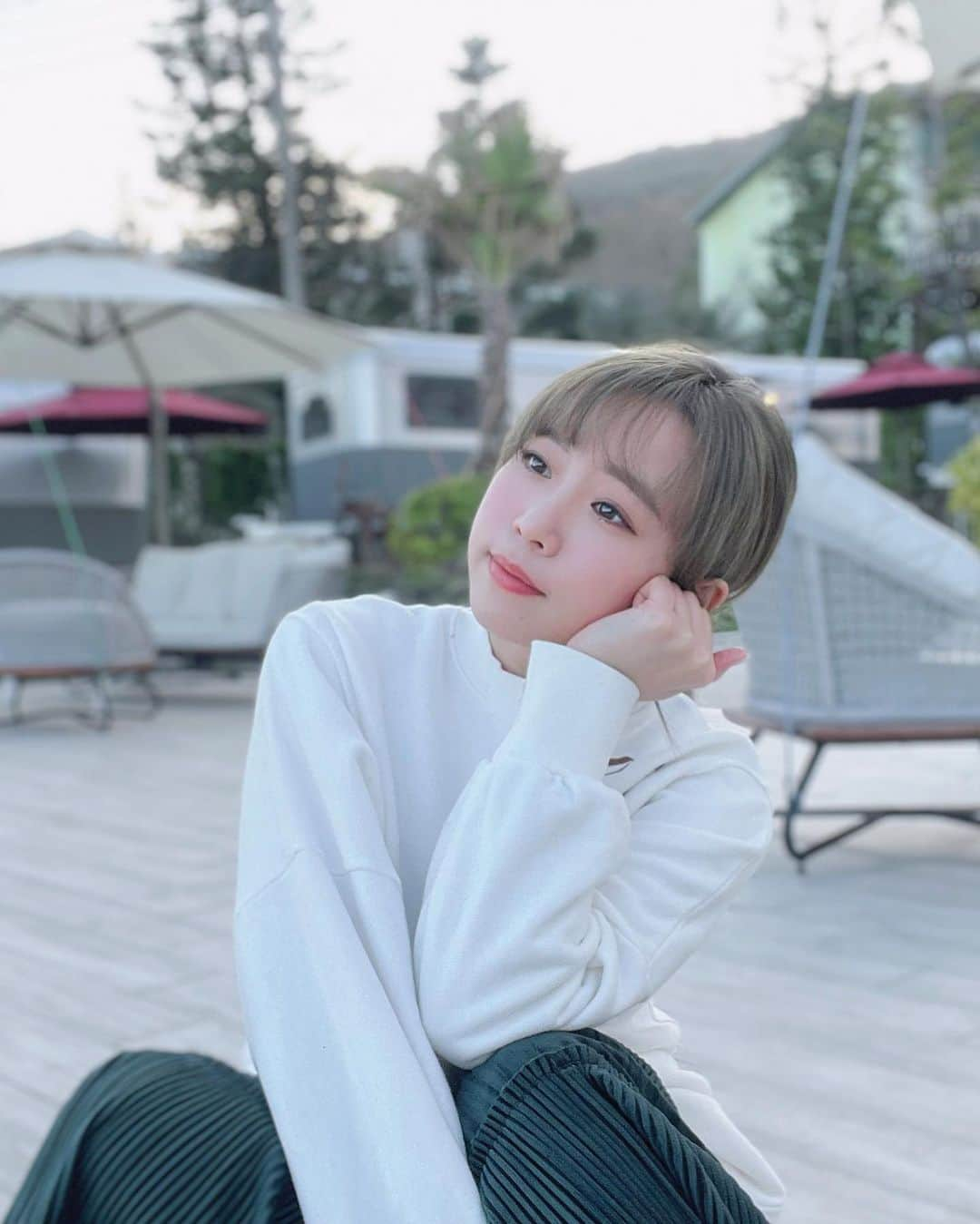 鄭茵聲さんのインスタグラム写真 - (鄭茵聲Instagram)「#花蓮 久違的藍海好山美景 🥰🥰🥰」1月31日 18時26分 - ferrtsss