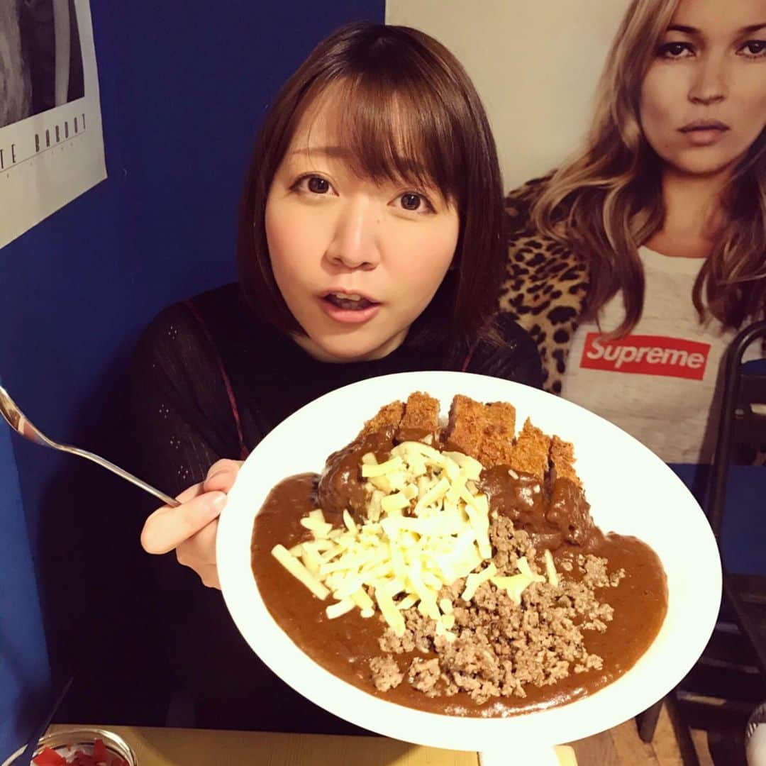ちゃんまいさんのインスタグラム写真 - (ちゃんまいInstagram)「・ ・ ちゃんまい vs トリコカレー🍛（@tricocurry） ・ #ベッドイン　#japanese #sexy #idol #curry #curryrice  #ニホンノカレー　#トリコカレー」1月31日 18時33分 - dakko_shite_cho3