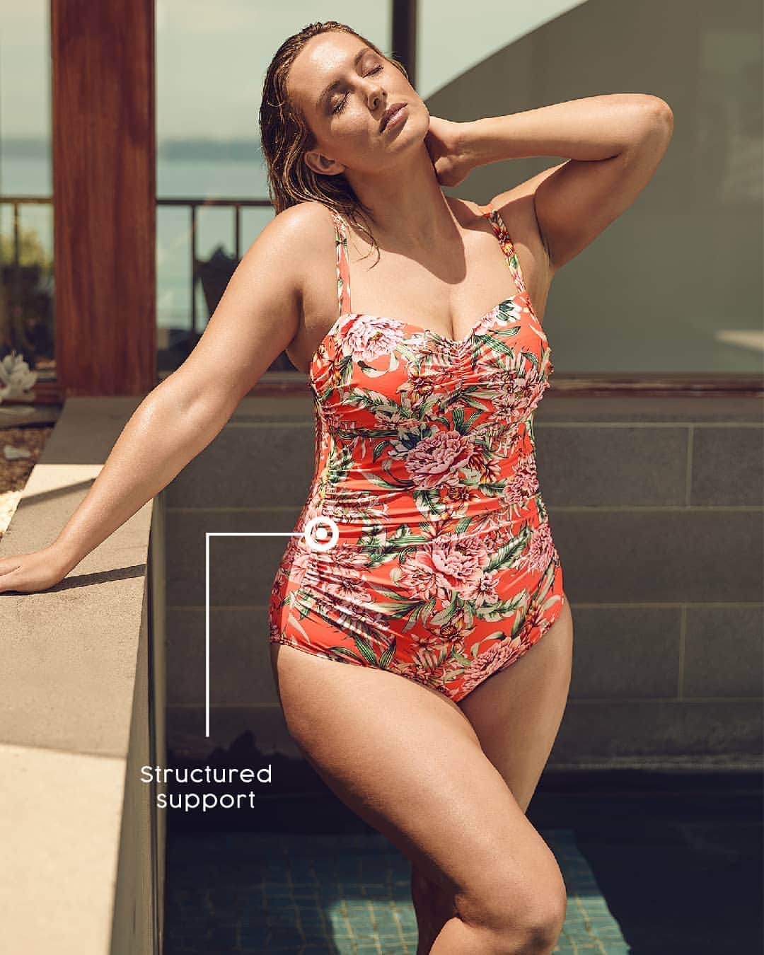 Target Australiaさんのインスタグラム写真 - (Target AustraliaInstagram)「Our Shape Your Body orange tropical one piece bathers flatter in all the right places  🎯♥️ #targetaus #targetauswomen」1月31日 18時34分 - targetaus