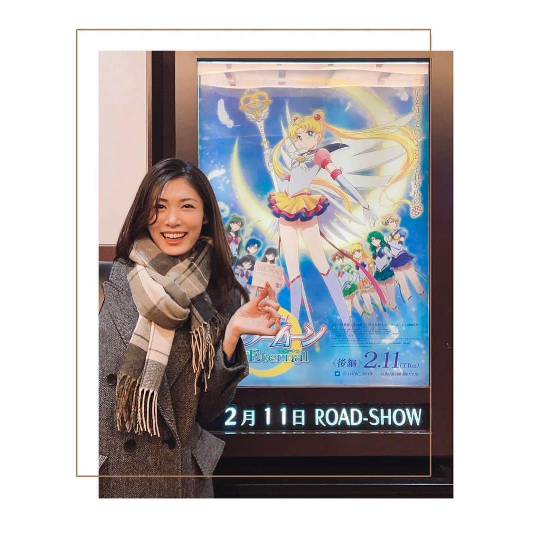 加藤侑紀のインスタグラム：「【私の永遠の青春🌙💖】 每一個人變身都一次一次雞皮疙瘩🥺✨ 為什麼美少女戰士過幾十年還是這麼令人興奮！每個人都有這樣想起青春之物嗎？🧐女生應該都是美少女戰士吧👈🏻 ✯ 全員変身する度に1回1回ちゃんと鳥肌立っちゃった🥺✨ なんでセーラームーンて何十年経っても興奮出来るんだろう？そういうものってみんなある？🧐女の子はたぶん全員セラムンよね👈🏻偏見  #後編も楽しみ  ✭ ✰  #劇場版セーラームーンeternal #美少女戦士セーラームーンeternal #永遠の青春 #美少女戰士電影版 #美少女戰士eternal #実はアニメ好き #永遠的粉絲 #レディースデー最高 #愛看電影 #ムーンライト伝説🌙  #映画館で観たい #新宿ピカデリー🎥 #ちびうさ推し  #セラムン欲求 #セーラームーン好き  #ピカデリー新宿 #ピカデリーのトイレ  #sailormooneternalmovie #sailormoonthemovie」