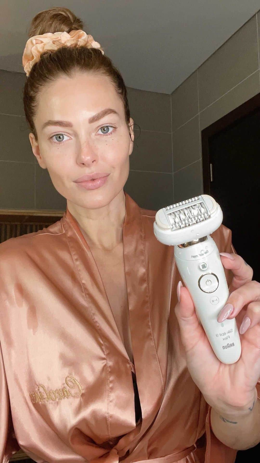 Caroline Receveurのインスタグラム：「Self-Care routine ✨ @braun_france」