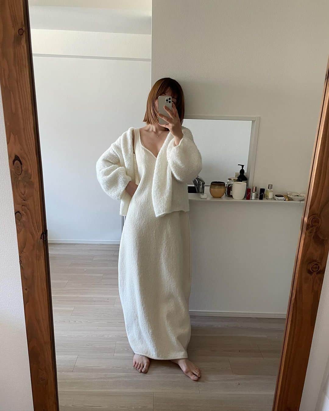 まつだみらいのインスタグラム：「最近の﻿ ﻿ ﻿ ﻿ ﻿ ﻿ ﻿ ﻿ 1.3 枚目nude﻿ 2.4.5枚目ginger です💅」