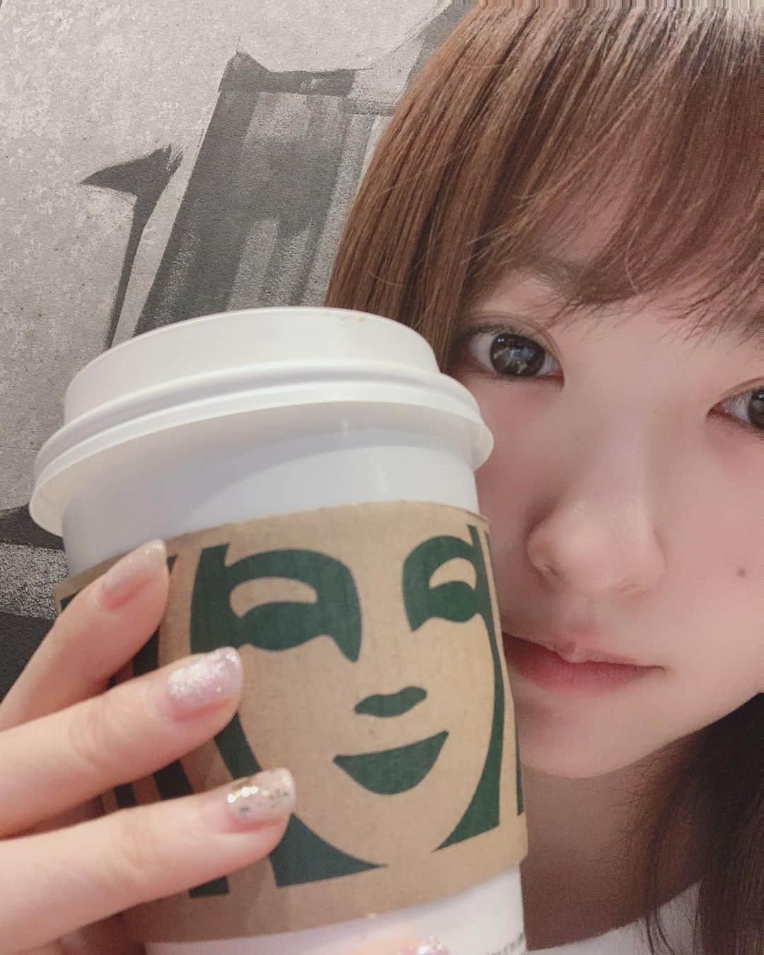 小桃音まいのインスタグラム：「❤︎. . きゃらまきちゃんんん. 世界一愛してるよ、また明日も会おうね❤︎. . . たまには自撮りもあり？. .」
