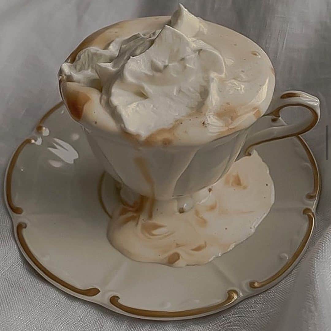 Tomomi Teradaのインスタグラム：「need☕️」