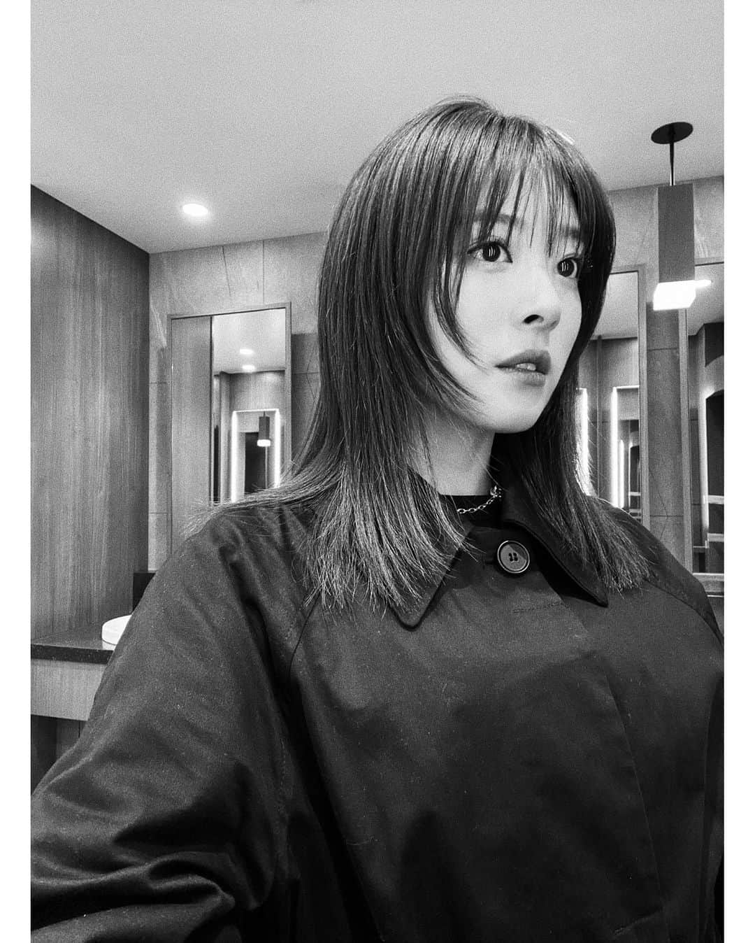 水上京香さんのインスタグラム写真 - (水上京香Instagram)「📸 ふと、髪伸びたなぁ、ってね。」1月31日 20時21分 - kyokaminakami_official