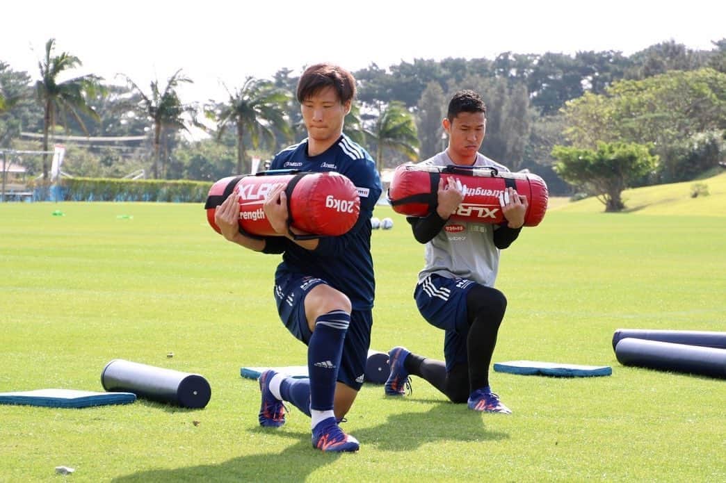 畠中槙之輔のインスタグラム：「_ キャンプスタート！ #fmarinos #横浜Fマリノス #4」